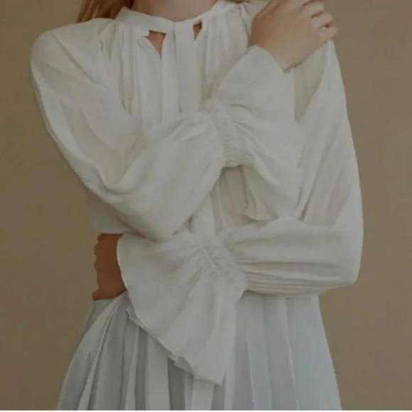 NWT ZARA PLEATED BOW BLOUSE WHITE - Picture 1 of 5